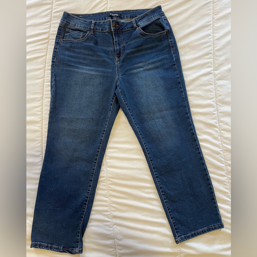 D. Jeans (Women’s) size 14